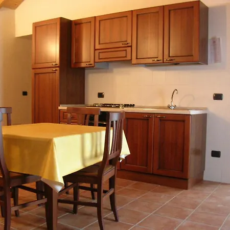 La Terra Dei Castagni Apartamento *